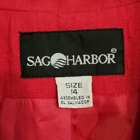 Sag harbor size 14 button closure red blazer gold buttons with cool design - Picture 4 of 6